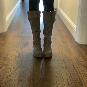 Women’s boots